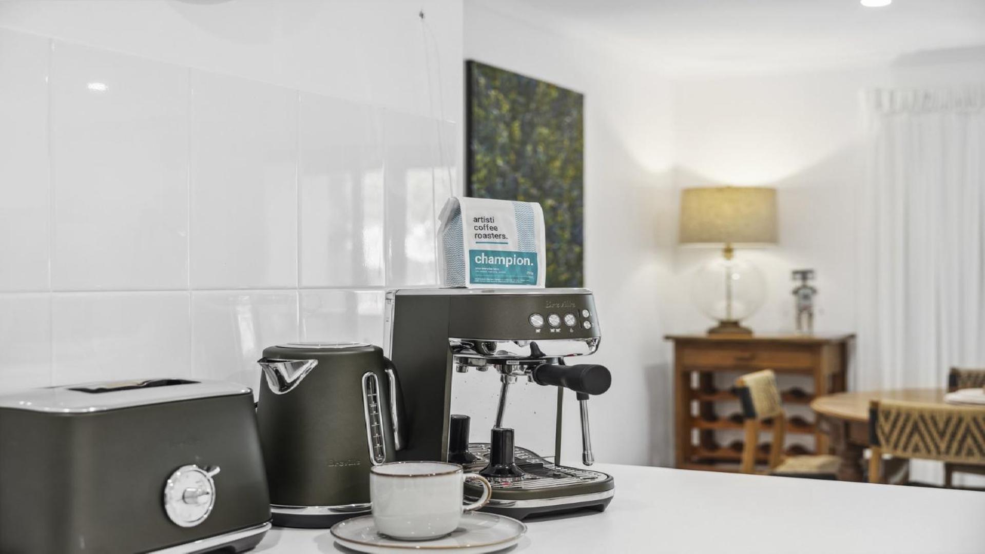 Holiday home Lindy Lou's - Village At Doorstep, Restaurants *